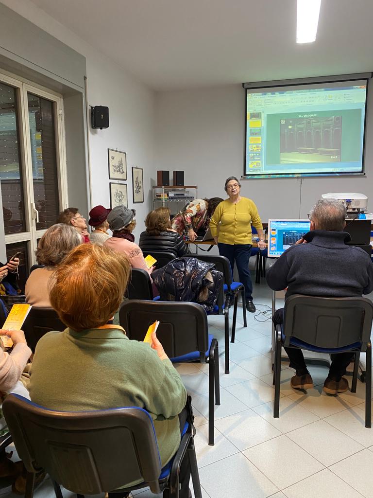 Caserta. Conferenza per il festival della viat