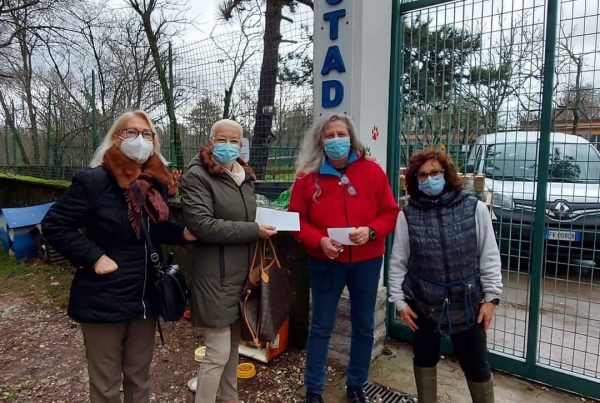 Consegna della donazione della 50&Più Trieste ad Astad