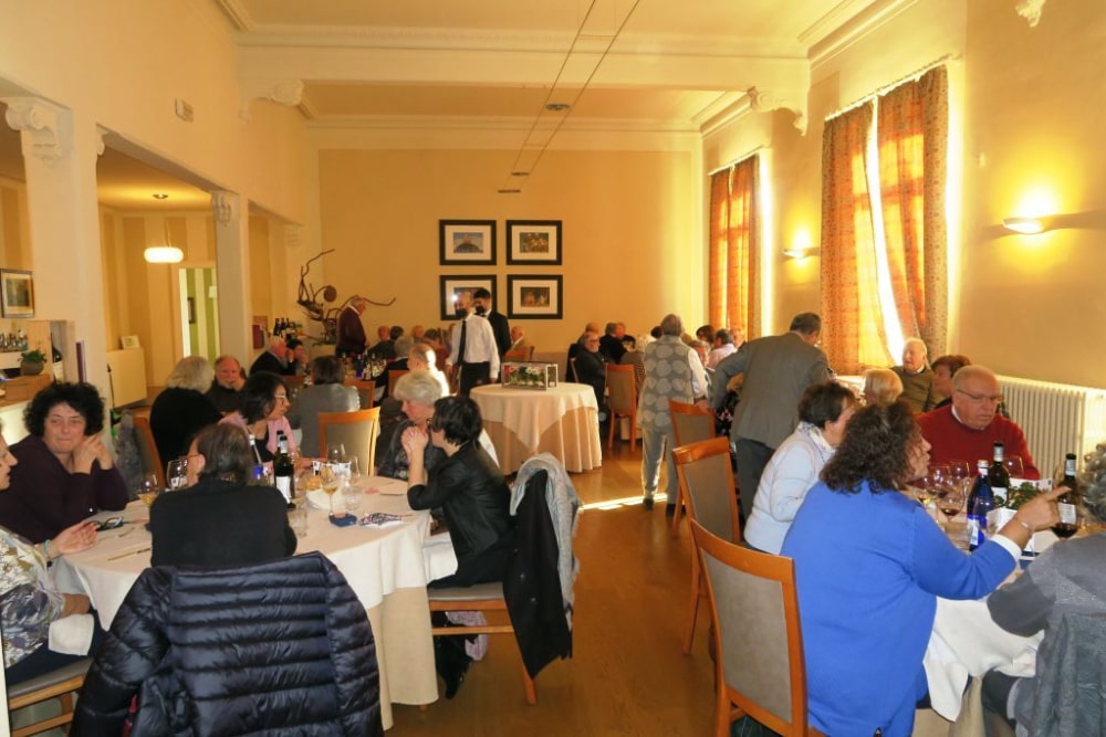 Un momento del pranzo di Natale organizzato da 50&Più Biella