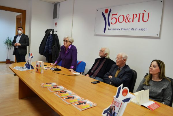 50&Più Napoli ha organizzato la presentazione del libro Gioventù quanto si' bella