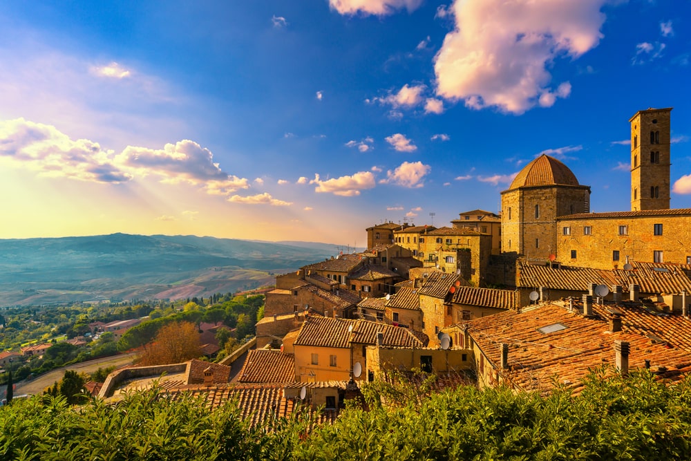 50&Più Firenze organizza una gita a Volterra