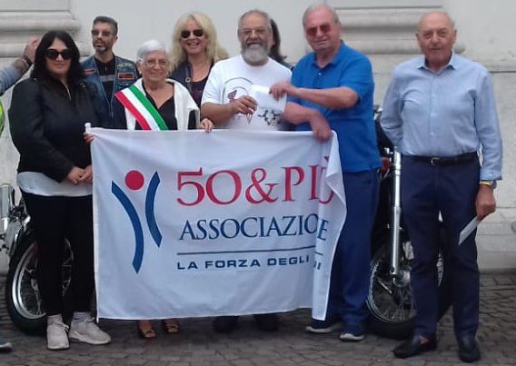 50&Più Gorizia consegna il proprio supporto all'associazione Vanessa