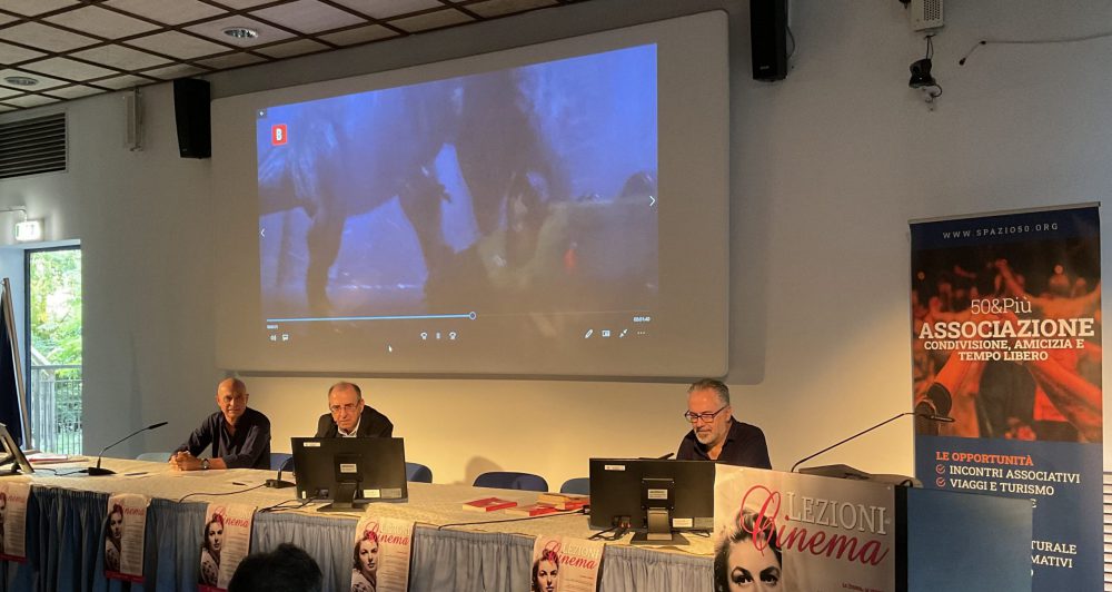 Grande successo per il primo appuntamento di Lezioni di Cinema, organizzato da 50&Più Livorno e appuntamento alla lezione del 28 ottobre.