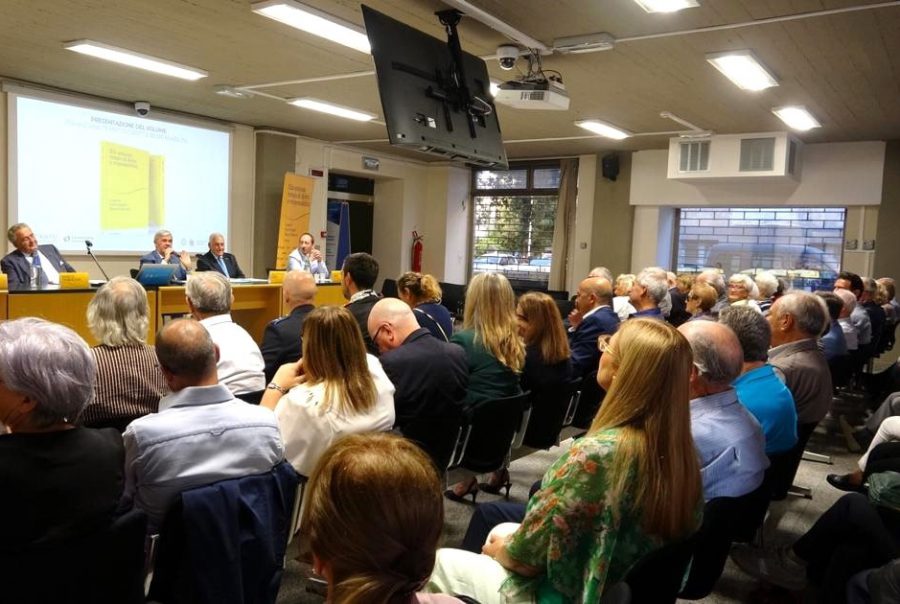 La presentazione del volume "Età anziana, tempo di diritt e responsabilità" organizzata da 50&Più Sardegna a Sassari