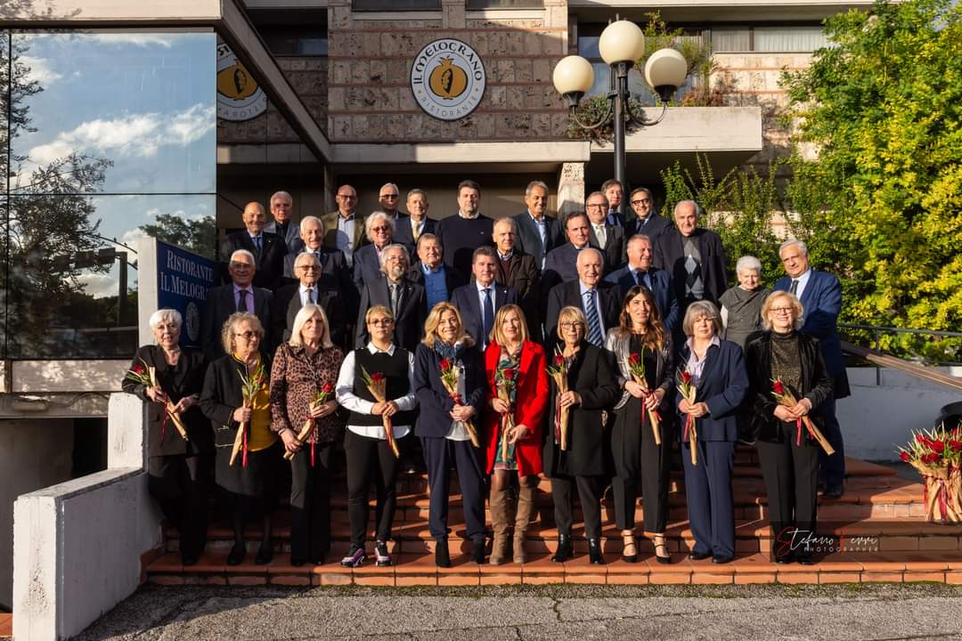 Premiati il 12 novembre 35 Maestri del Commercio da 50&Più Terni e Confcommercio Terni presso il Salone del Museo Diocesano e Capitolare.