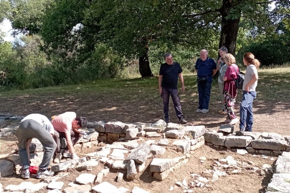 50&Più Arezzo in visita agli scavi archeologici di Rocca gloriosa