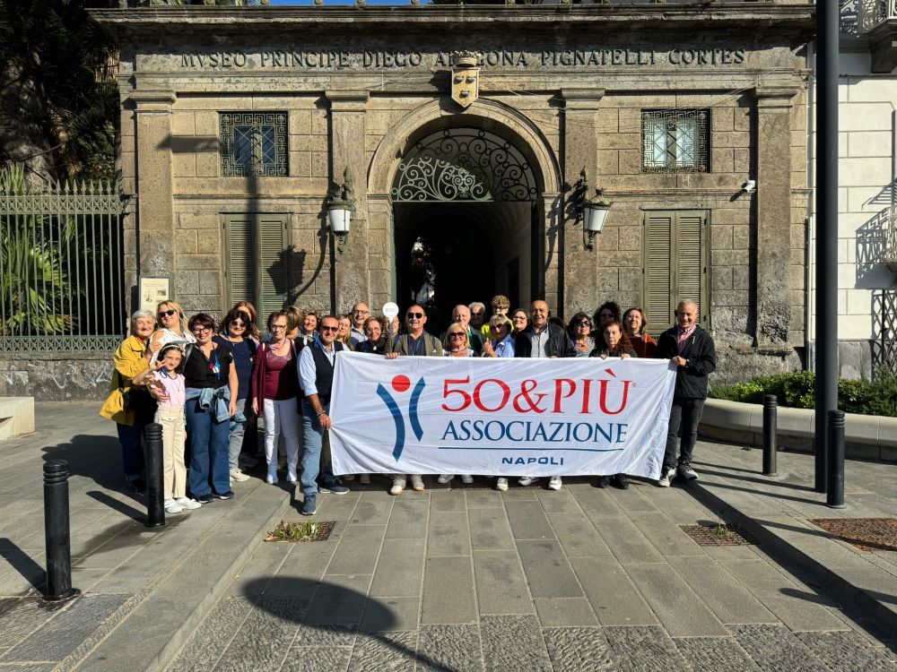 50&Più Napoli visita a Villa Pignatelli e al Museo Principe Diego Aragona Pignatelli Cortes