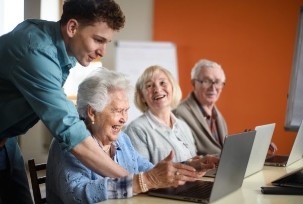 50&Più Udine organizza un corso per usare PC e tablet